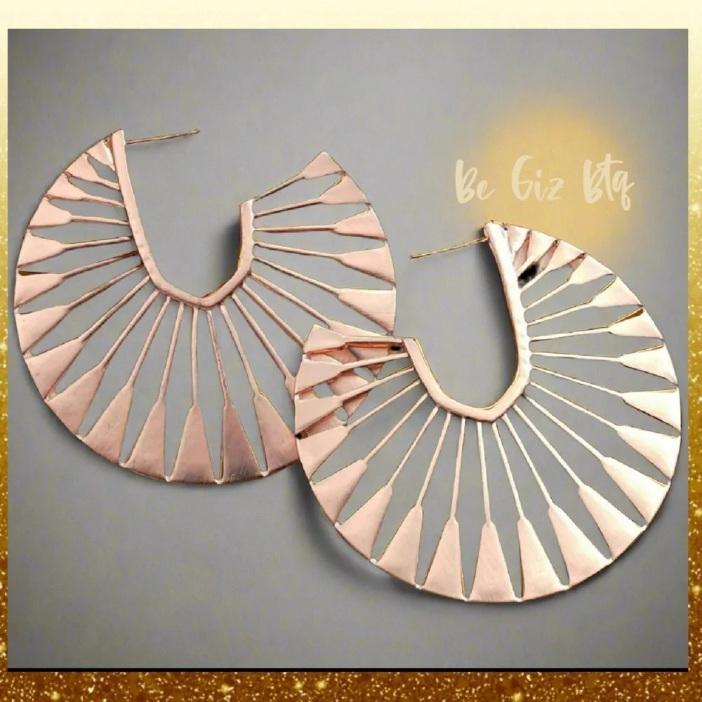 Authentic The Deanne Set Necklace and Hoop Earrings Set in Rose Gold